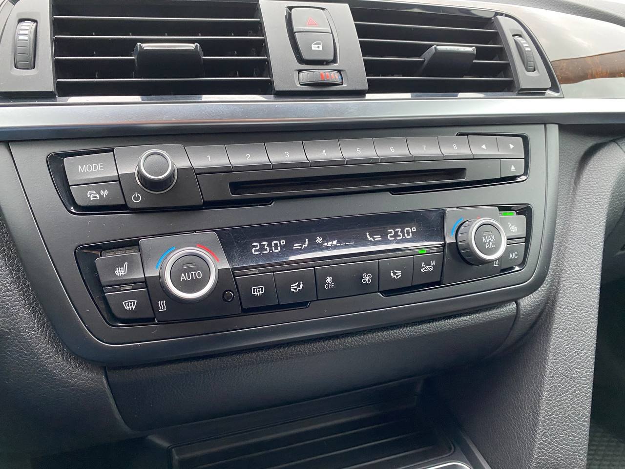 BMW 320XI GT 2015 - Зображення 18