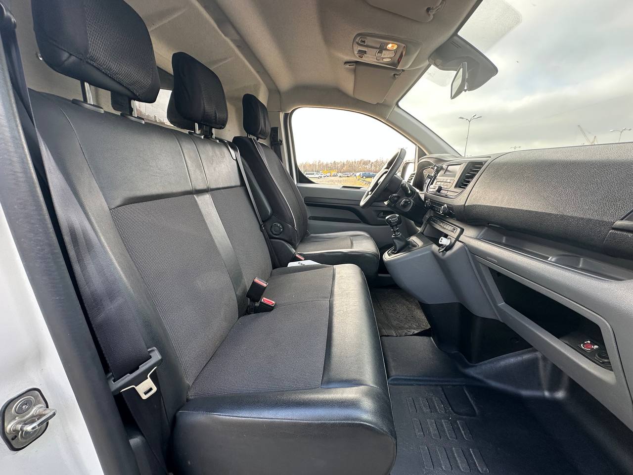 Peugeot Expert 2.0d 2016 - Зображення 14