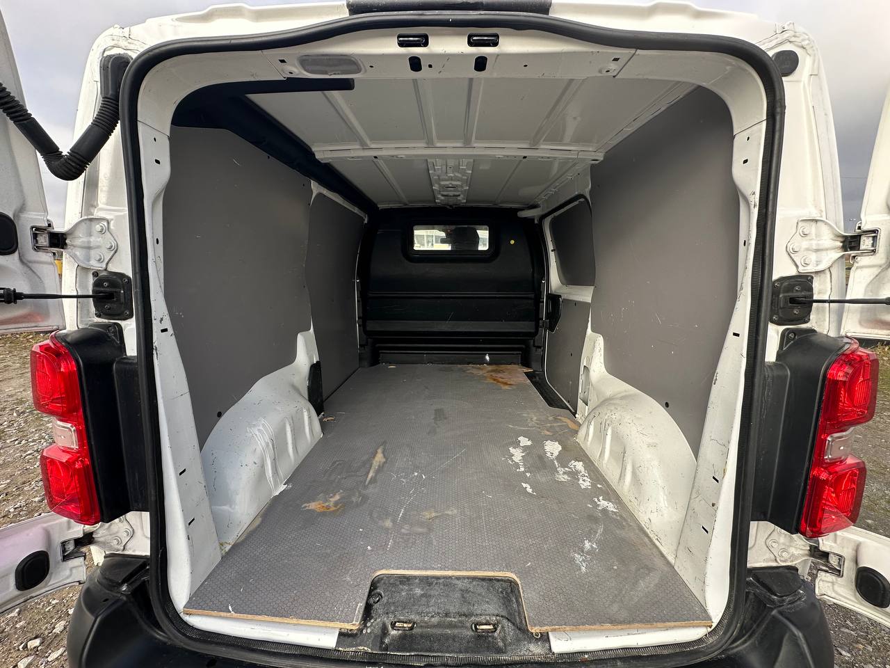 Peugeot Expert 2.0d 2016 - Зображення 16