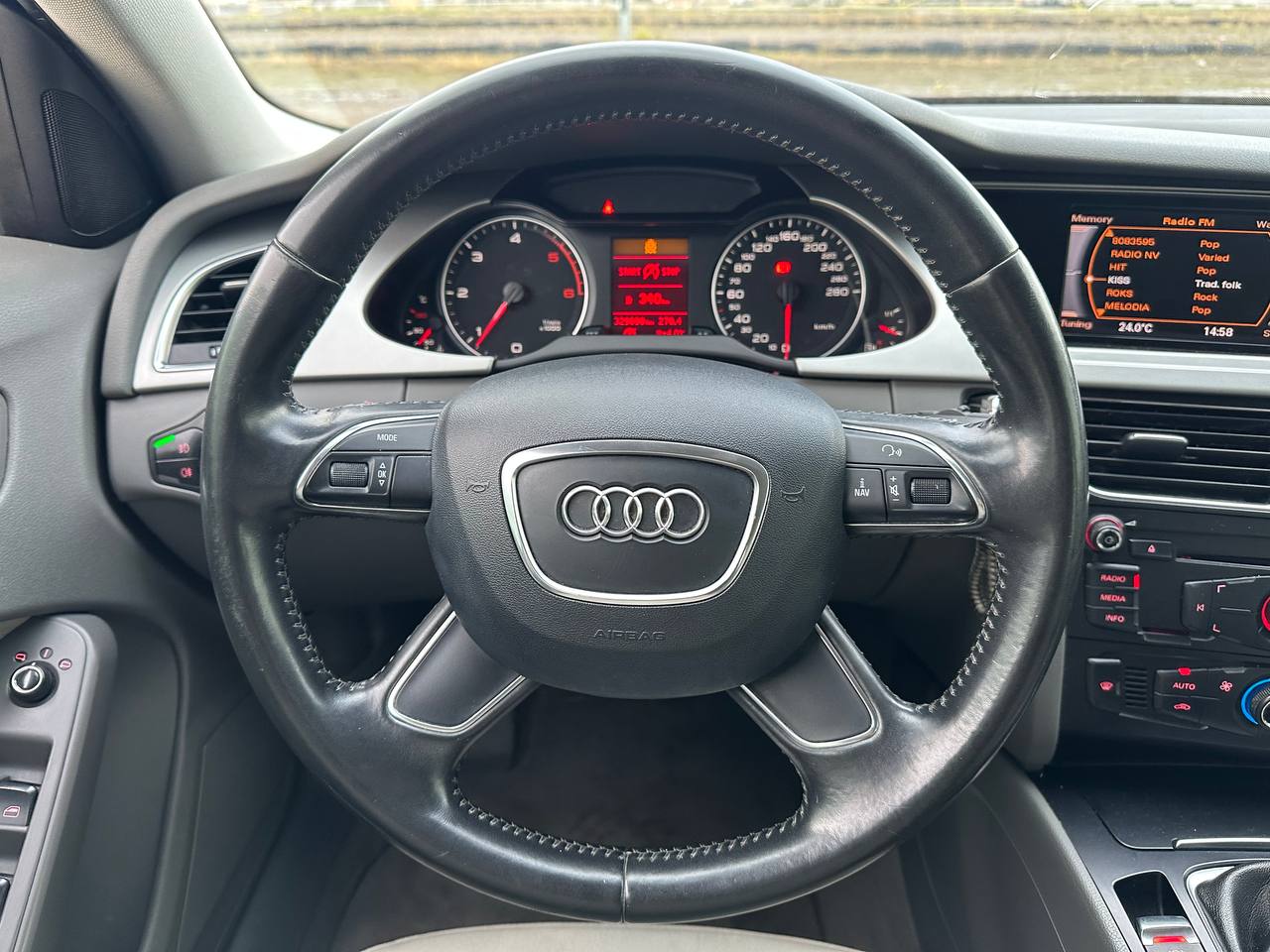 Audi A4 2.0tdi 2010 - Зображення 8