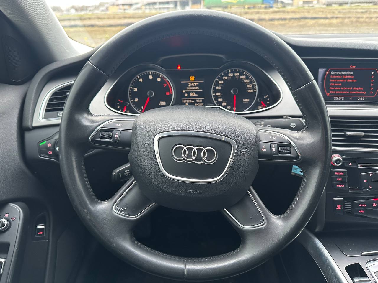 Audi A4 2.0T 2013 - Зображення 9