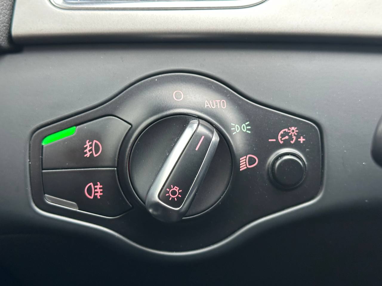 Audi A4 2.0T 2013 - Зображення 16