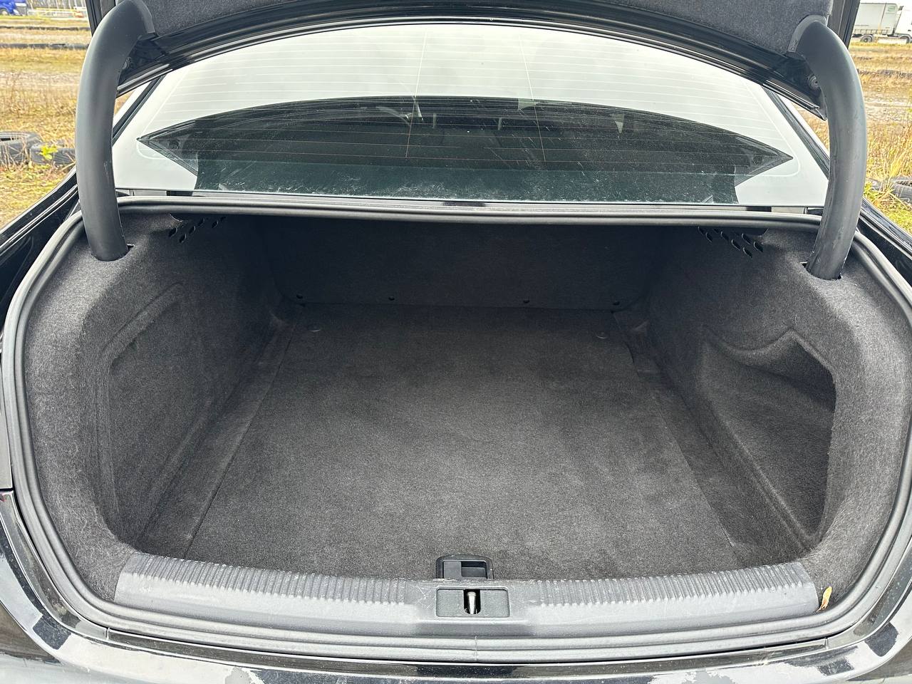 Audi A4 2.0T 2013 - Зображення 19