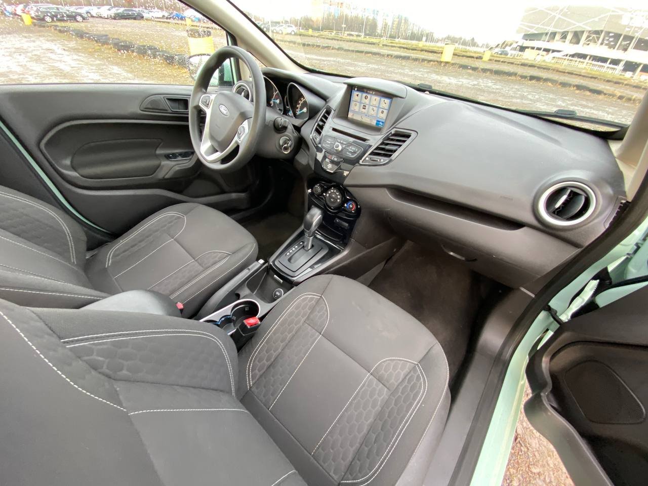 Ford Fiesta 1.6i 2017 - Зображення 11