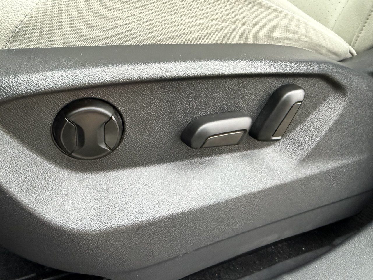 Volkswagen Tiguan 2.0t 2020 - Зображення 17