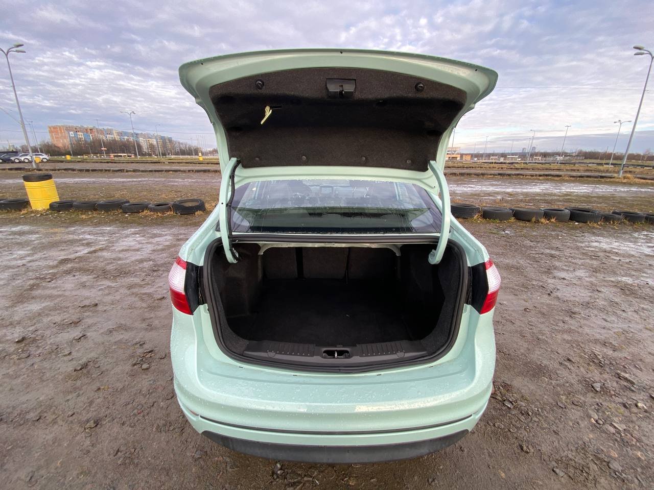 Ford Fiesta 1.6i 2017 - Зображення 24