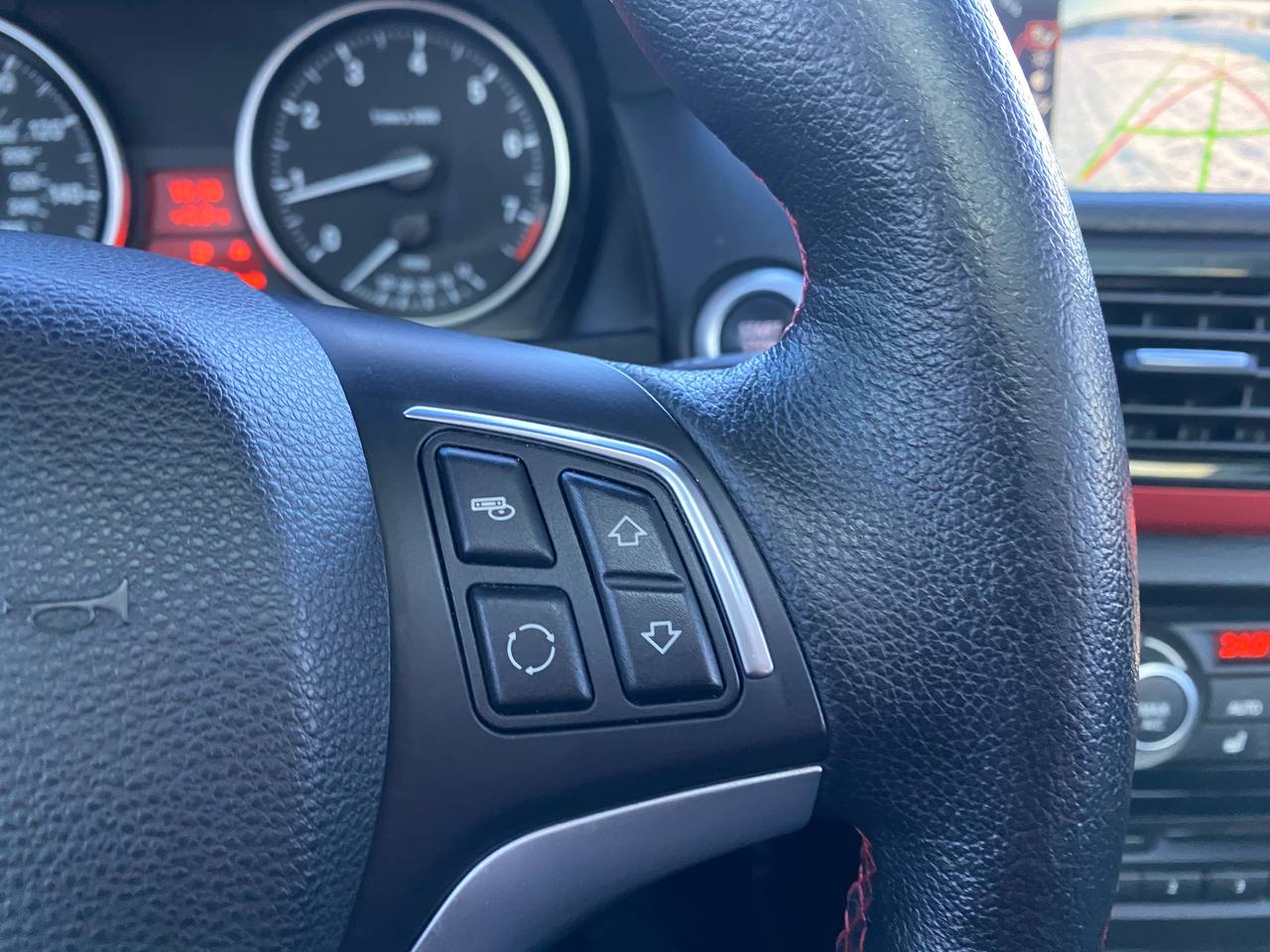 BMW X1 2.0i Xdrive 2014 - Зображення 16