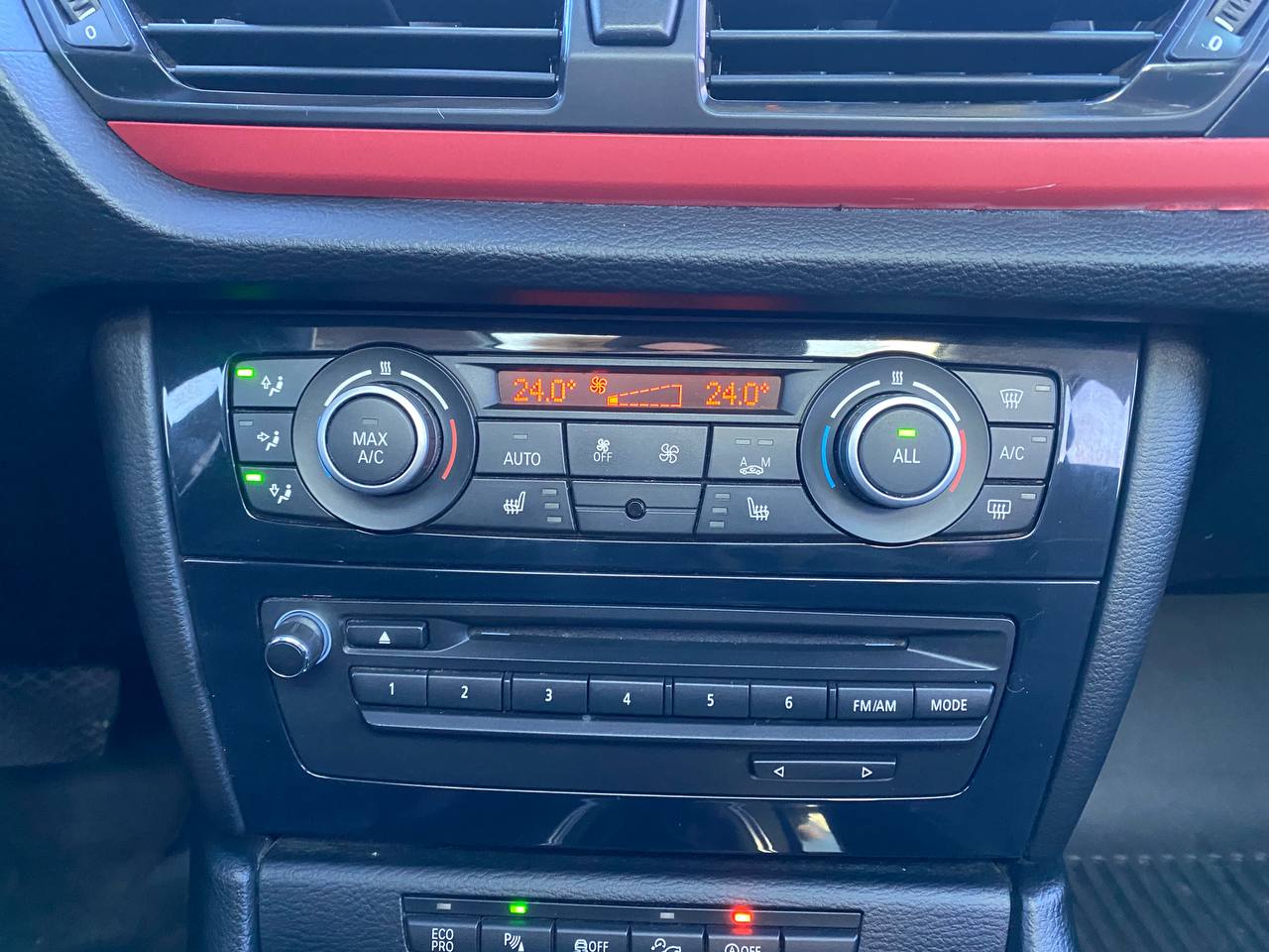 BMW X1 2.0i Xdrive 2014 - Зображення 19