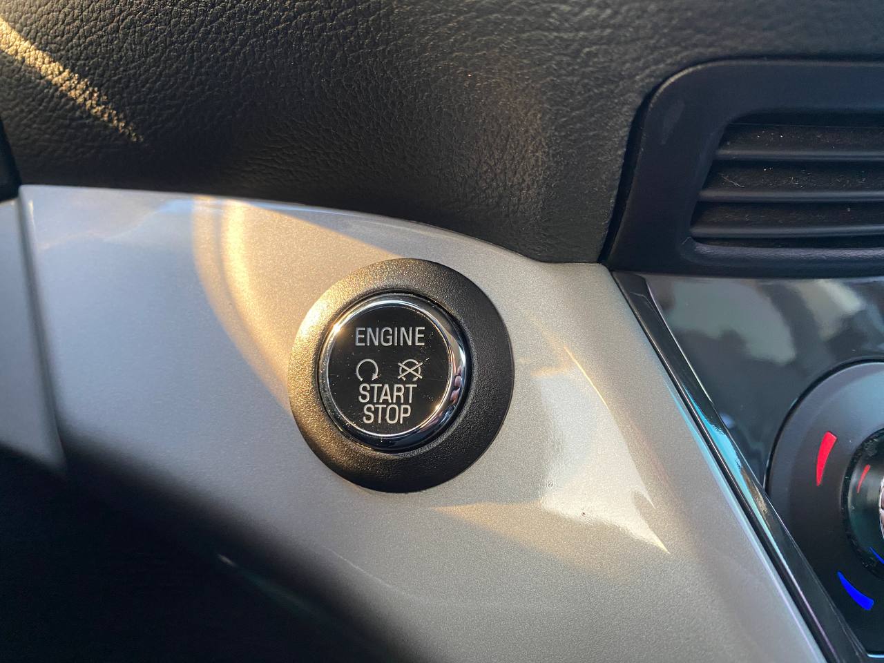 Ford C-Max 2.0hybrid 2014 - Зображення 17