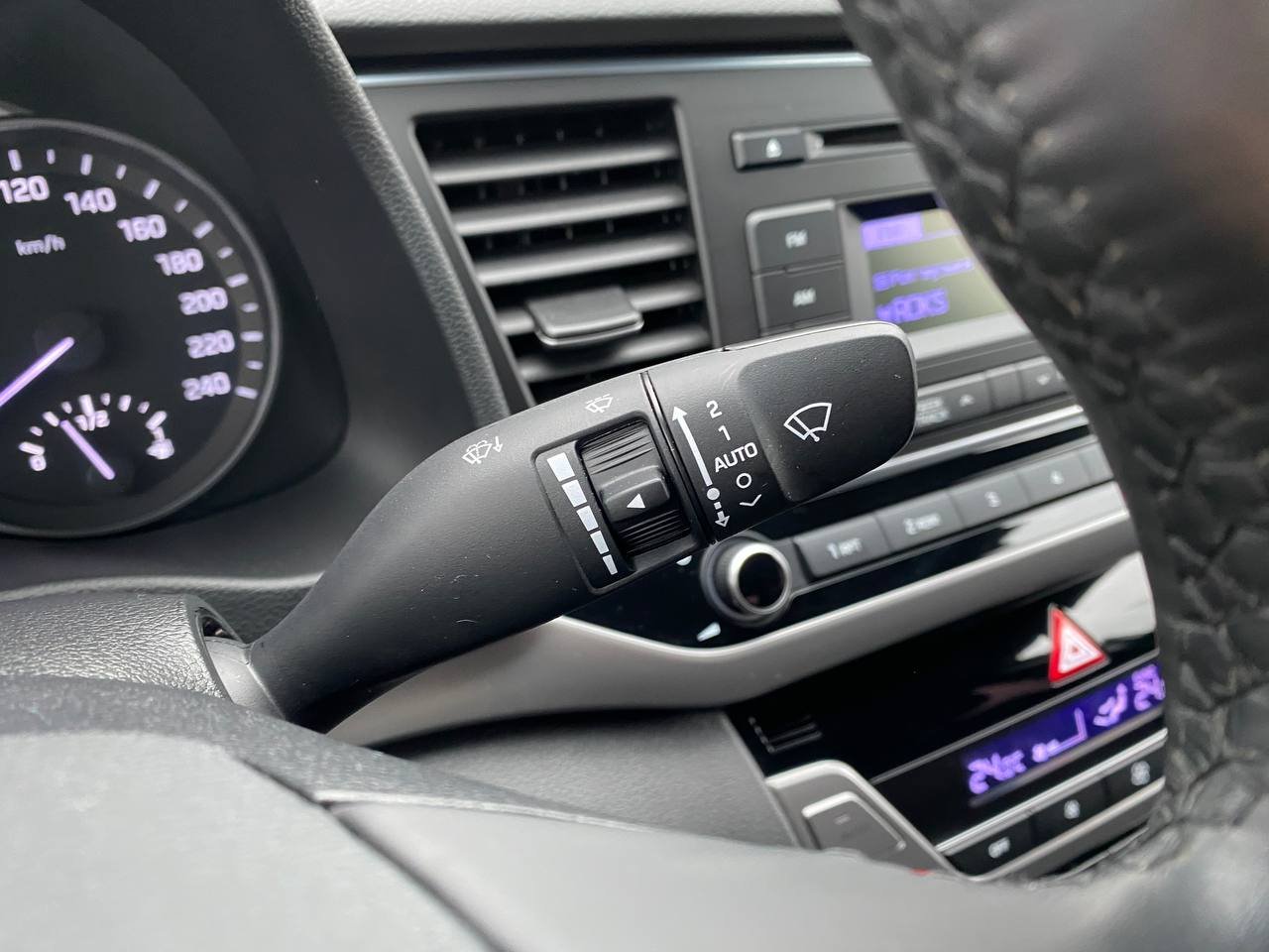 Hyundai Elantra 1.6i 2018 - Зображення 15