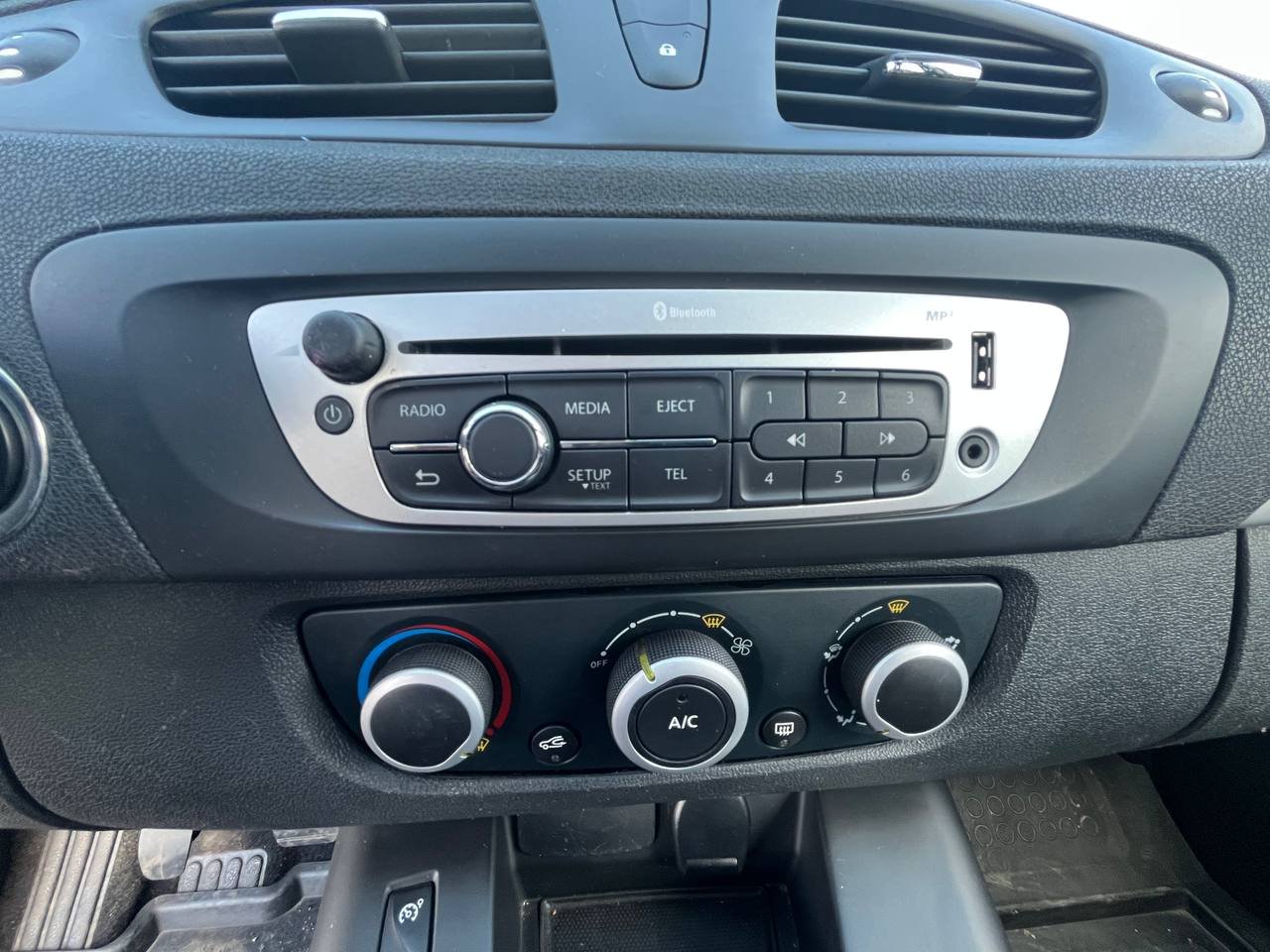 Renault Scenic 1.5d 2016 - Зображення 16