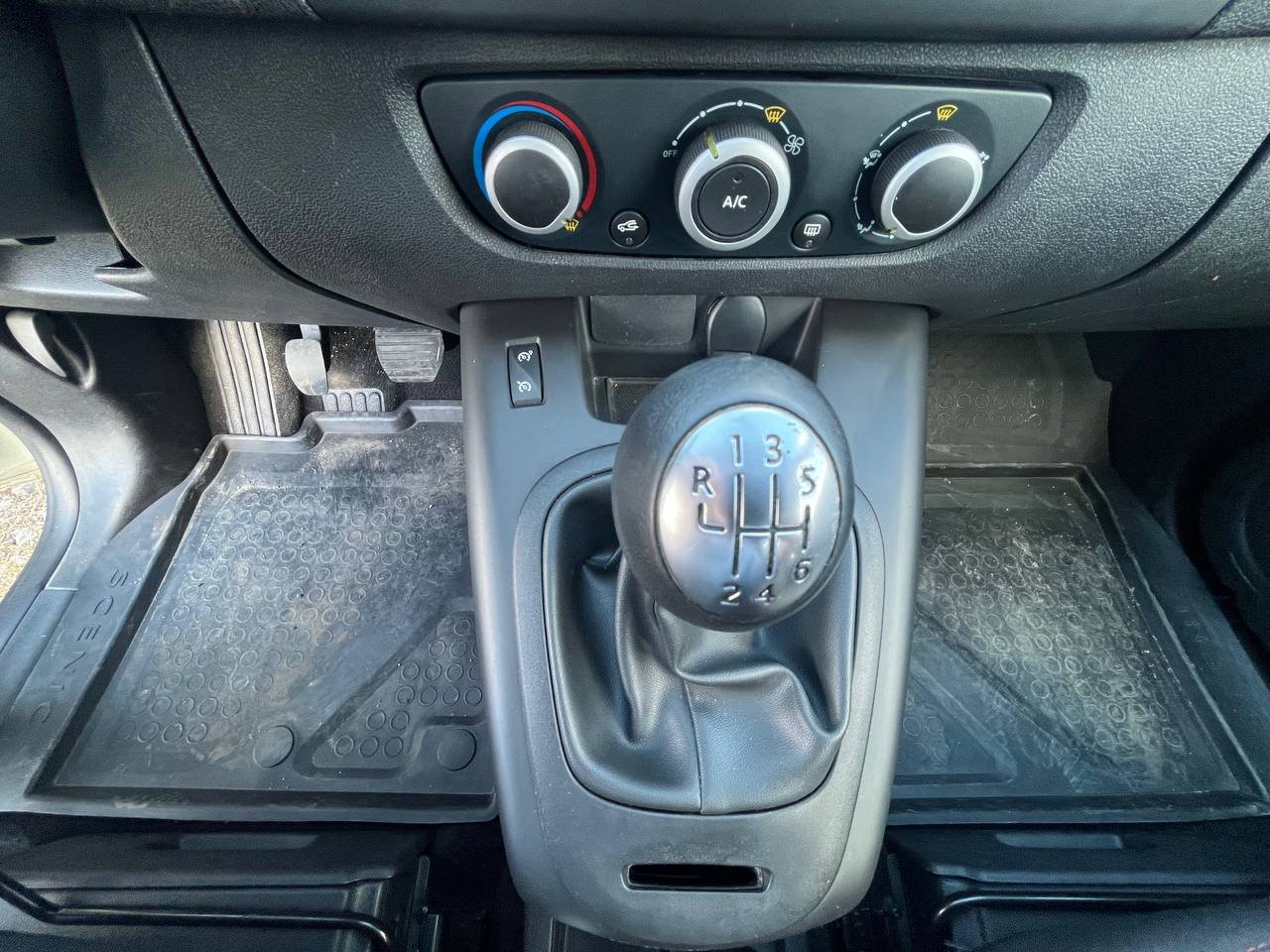 Renault Scenic 1.5d 2016 - Зображення 18