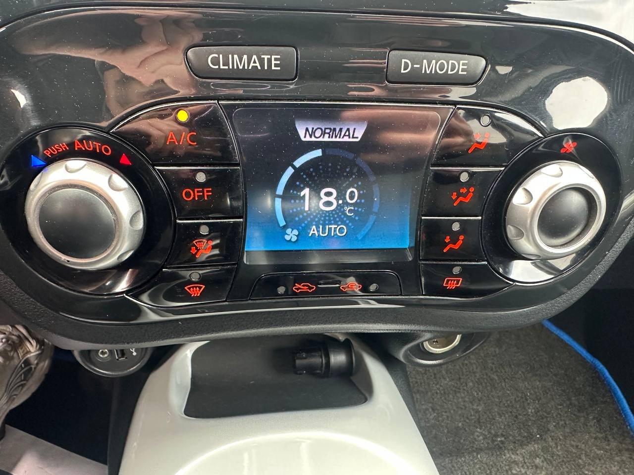 Nissan Juke 1.6t 4x4 2012 - Зображення 16