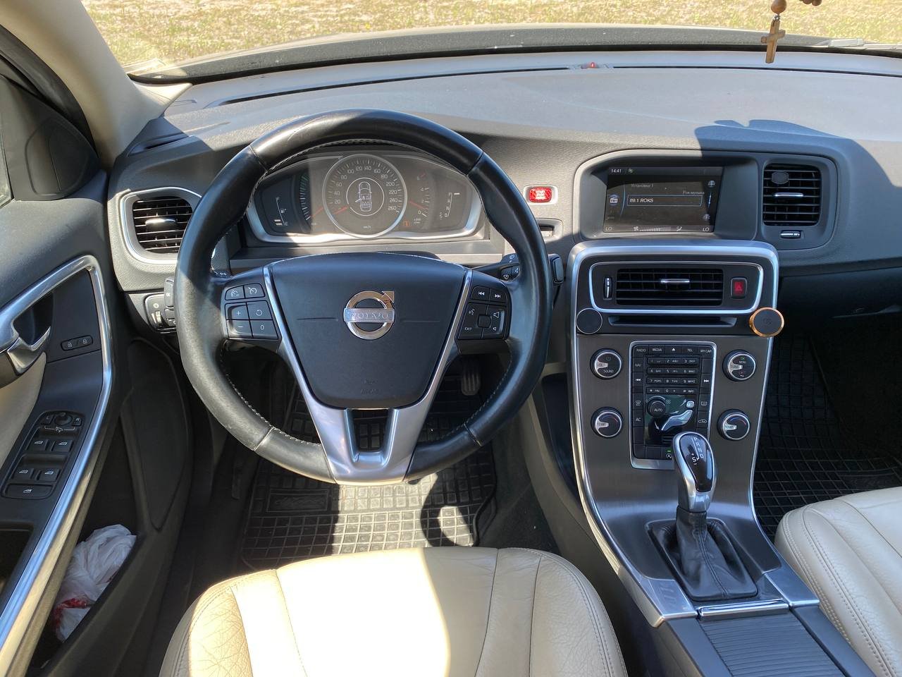 Volvo S60 1.6d 2013 - Зображення 11