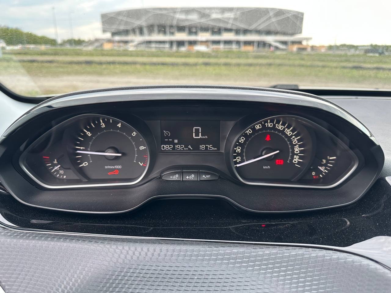 Peugeot 2008 1.2і 2018 - Зображення 13