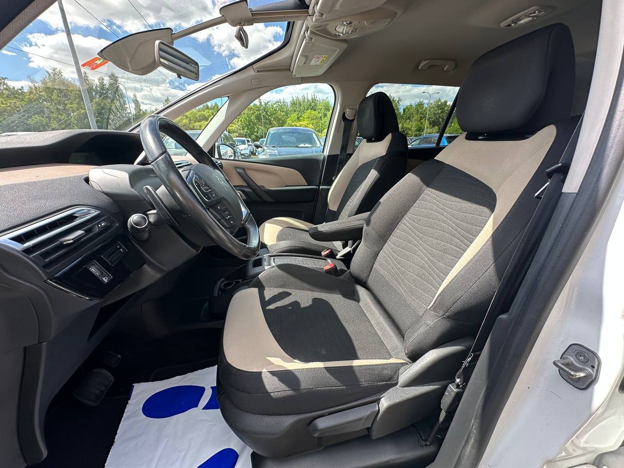 Citroen C4 Grand Picasso 1.6d 2013 - Зображення 10