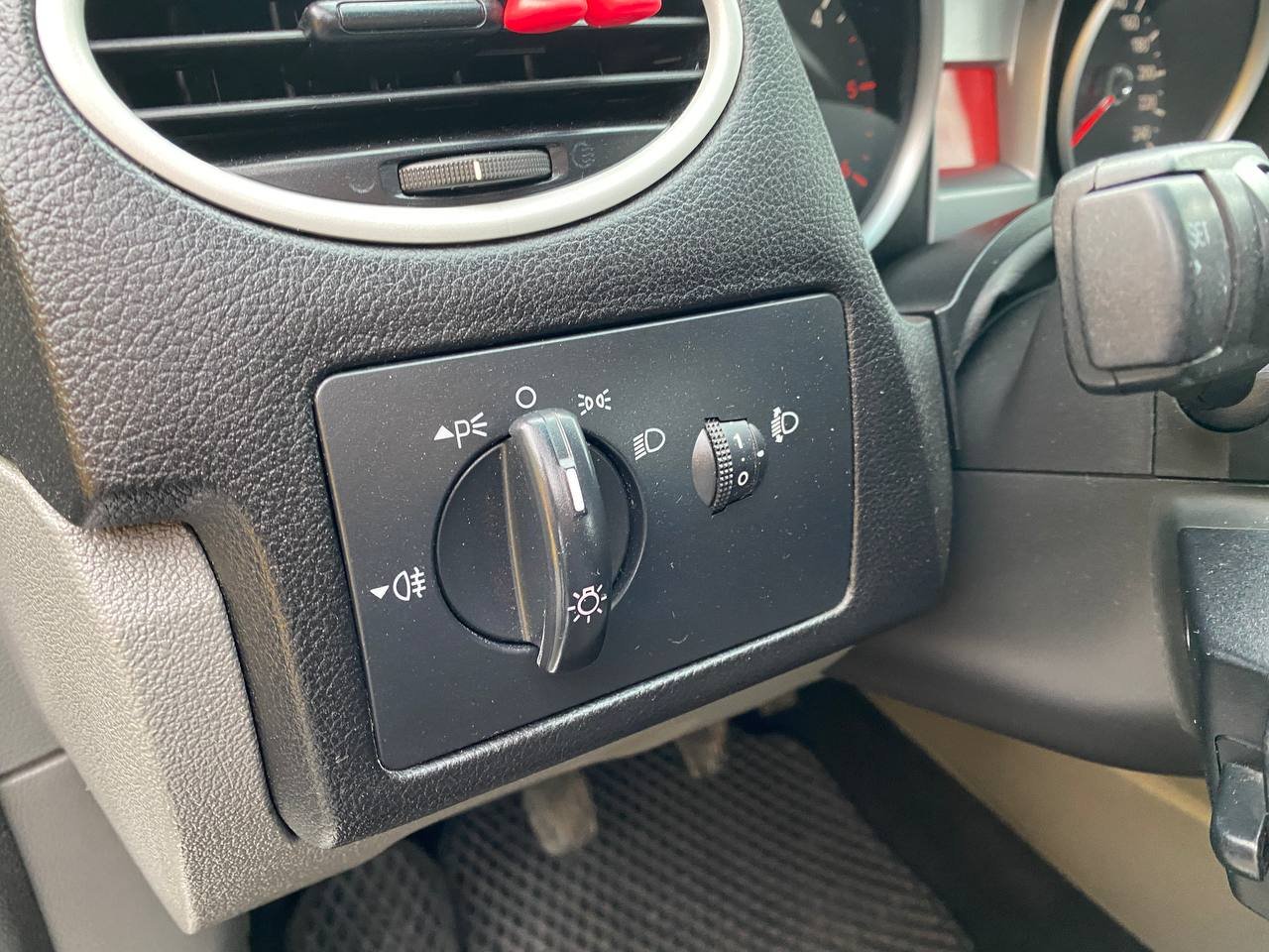 Ford Focus 1.6d 2009 - Зображення 9