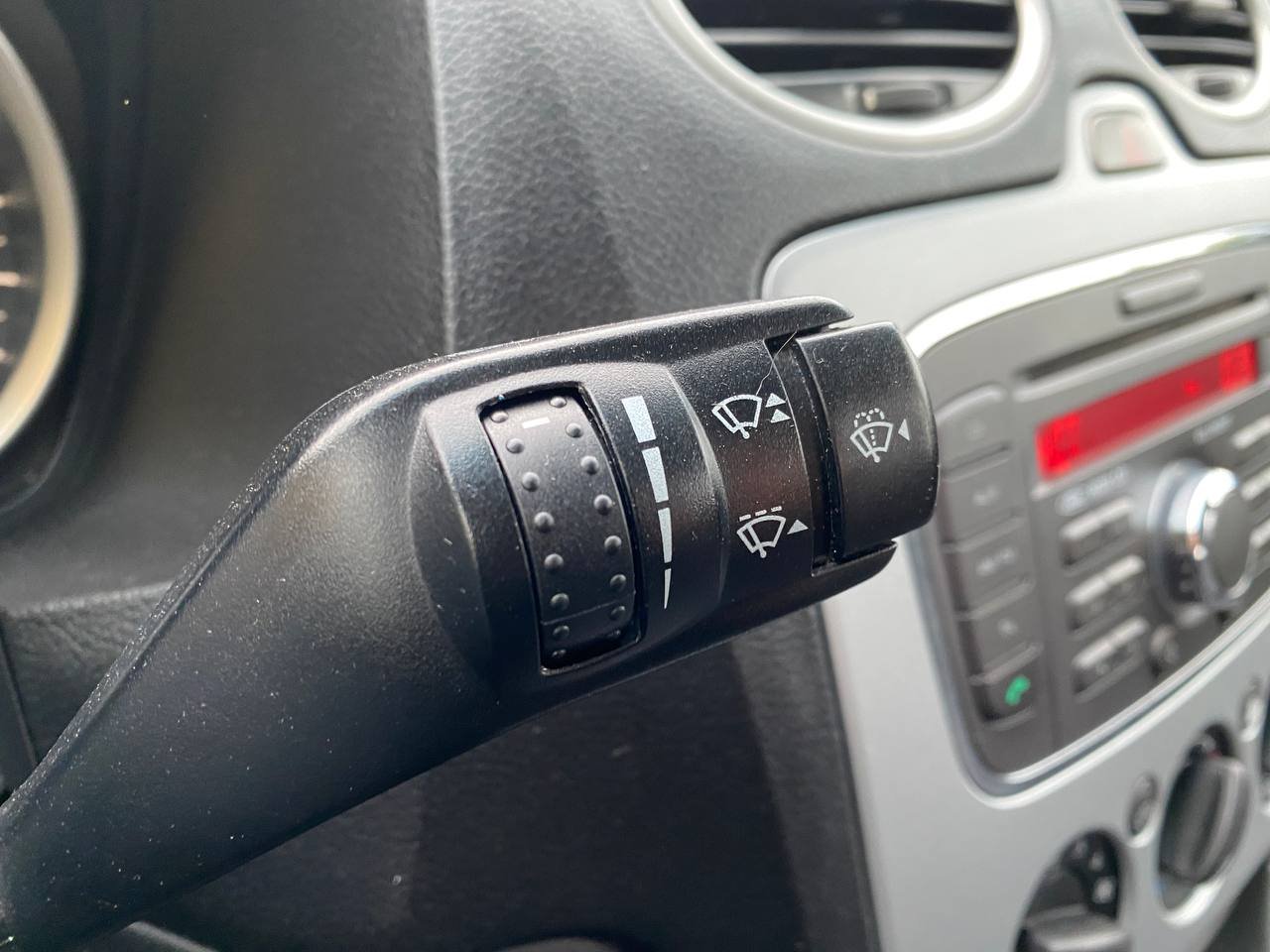 Ford Focus 1.6d 2009 - Зображення 13
