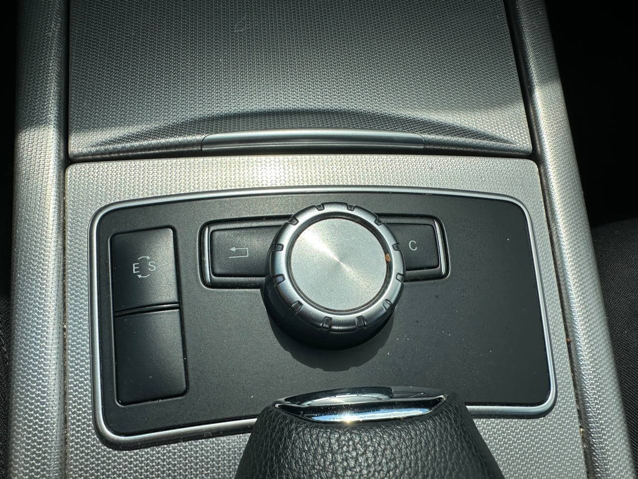 Mercedes-Benz E220 2.2d 2012 - Зображення 13