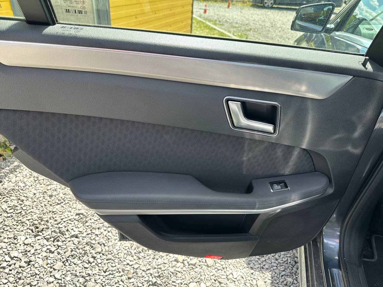 Mercedes-Benz E220 2.2d 2012 - Зображення 15