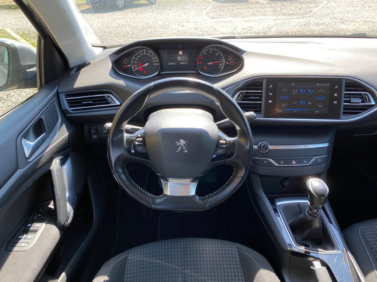 Peugeot 308SW 1.6d 2019 - Зображення 11
