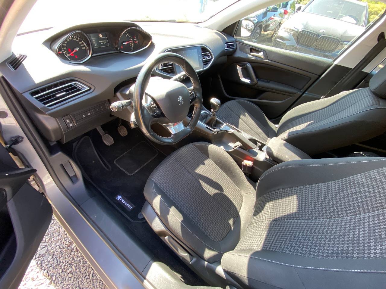 Peugeot 308SW 1.6d 2019 - Зображення 8
