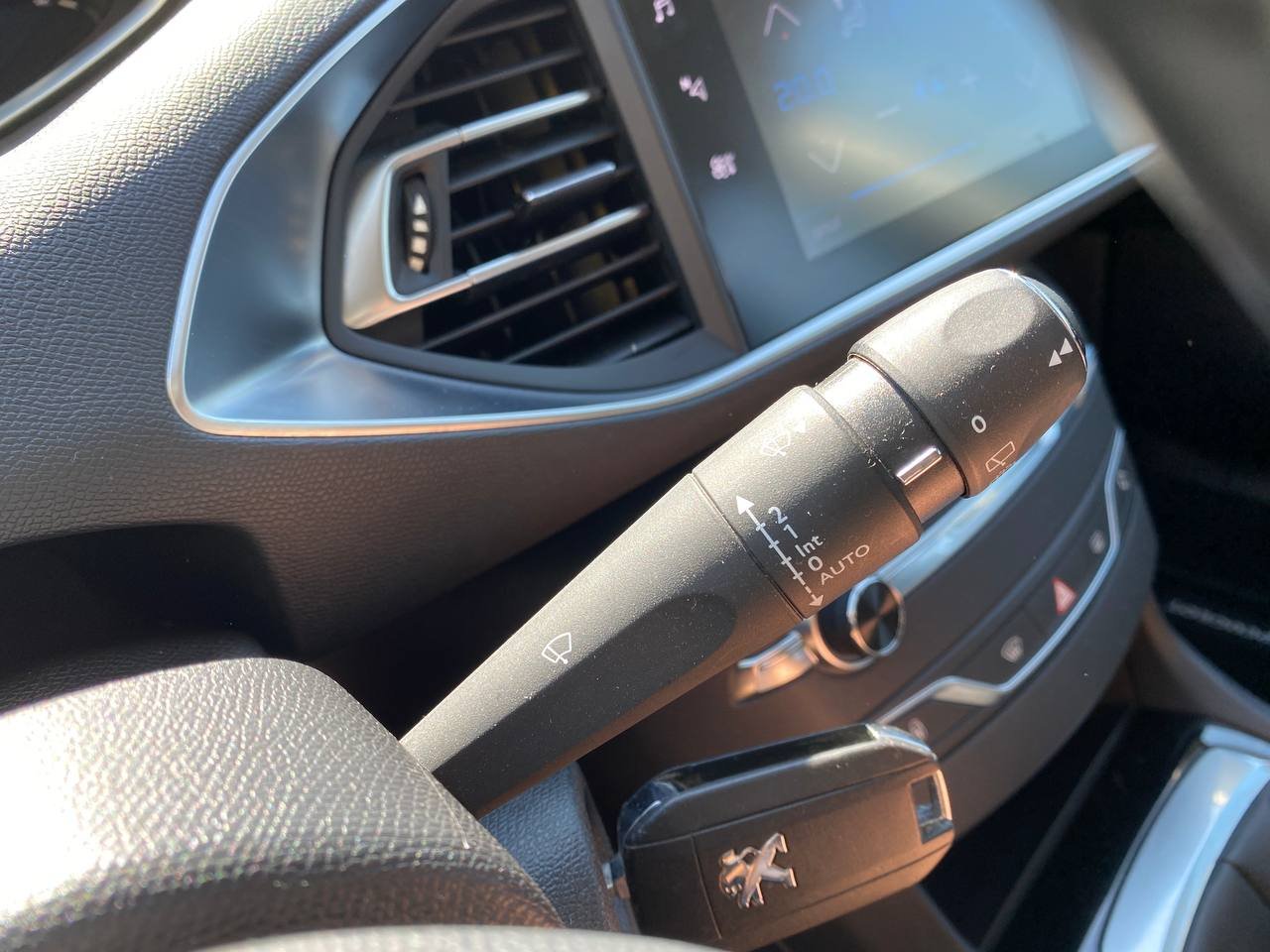 Peugeot 308SW 1.6d 2019 - Зображення 15