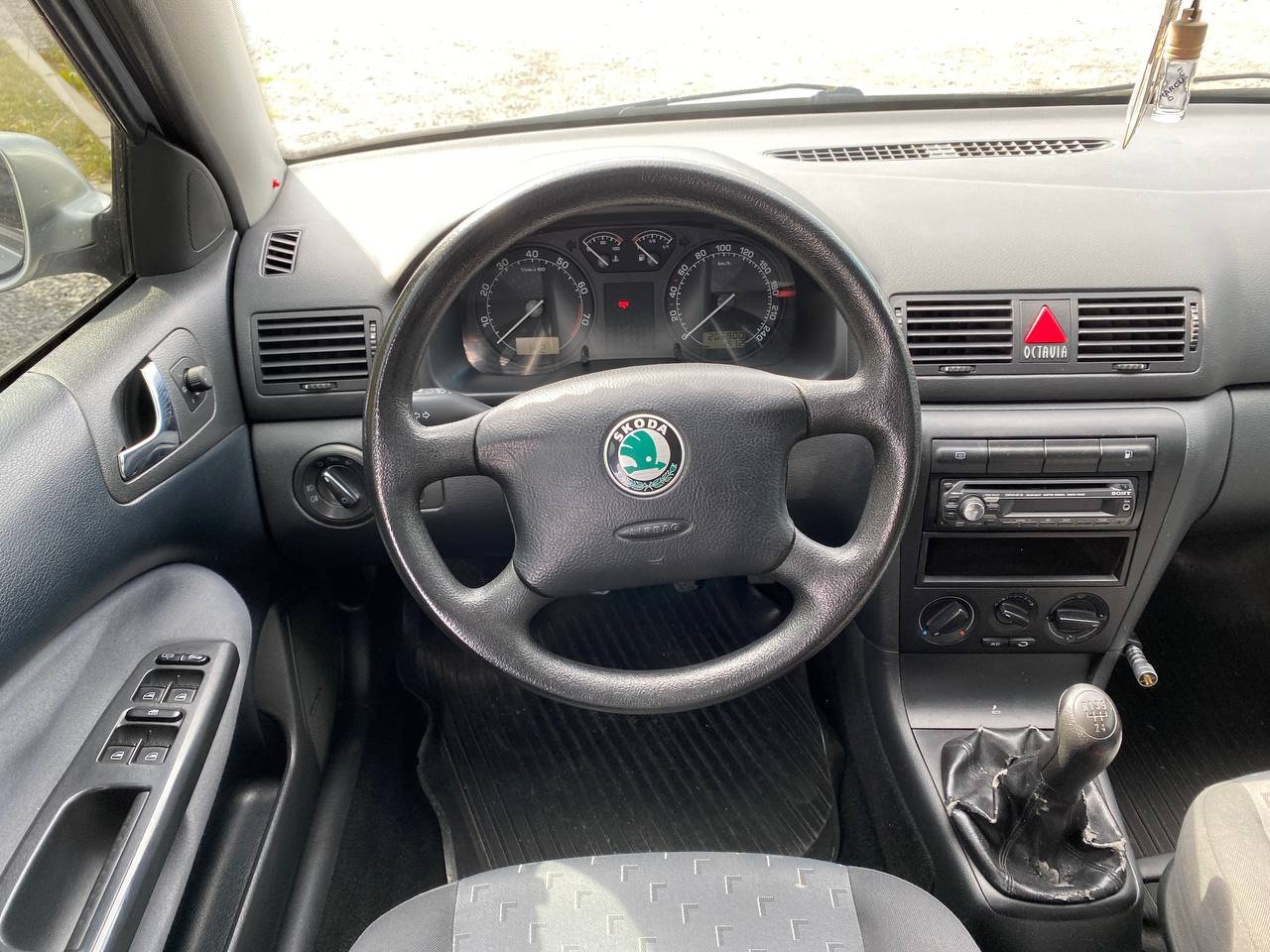 Skoda Octavia Tour 1.6mpi 2008 - Зображення 10