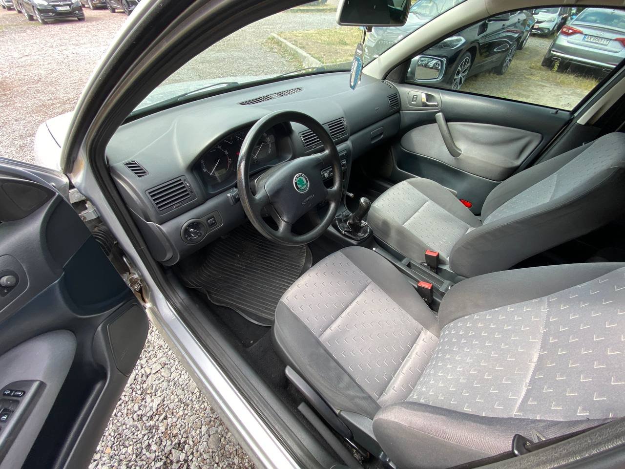 Skoda Octavia Tour 1.6mpi 2008 - Зображення 8