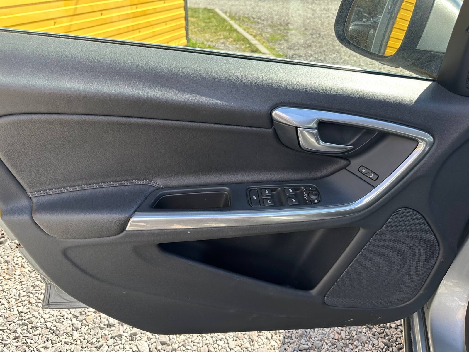 Volvo V60 2.4d Hybrid 2015 - Зображення 11