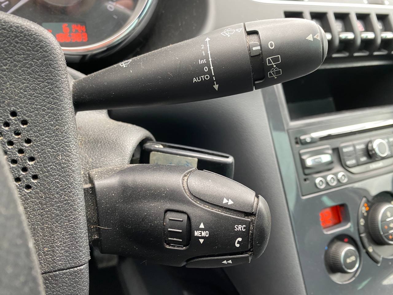 Peugeot 3008 2.0d 2015 - Зображення 13
