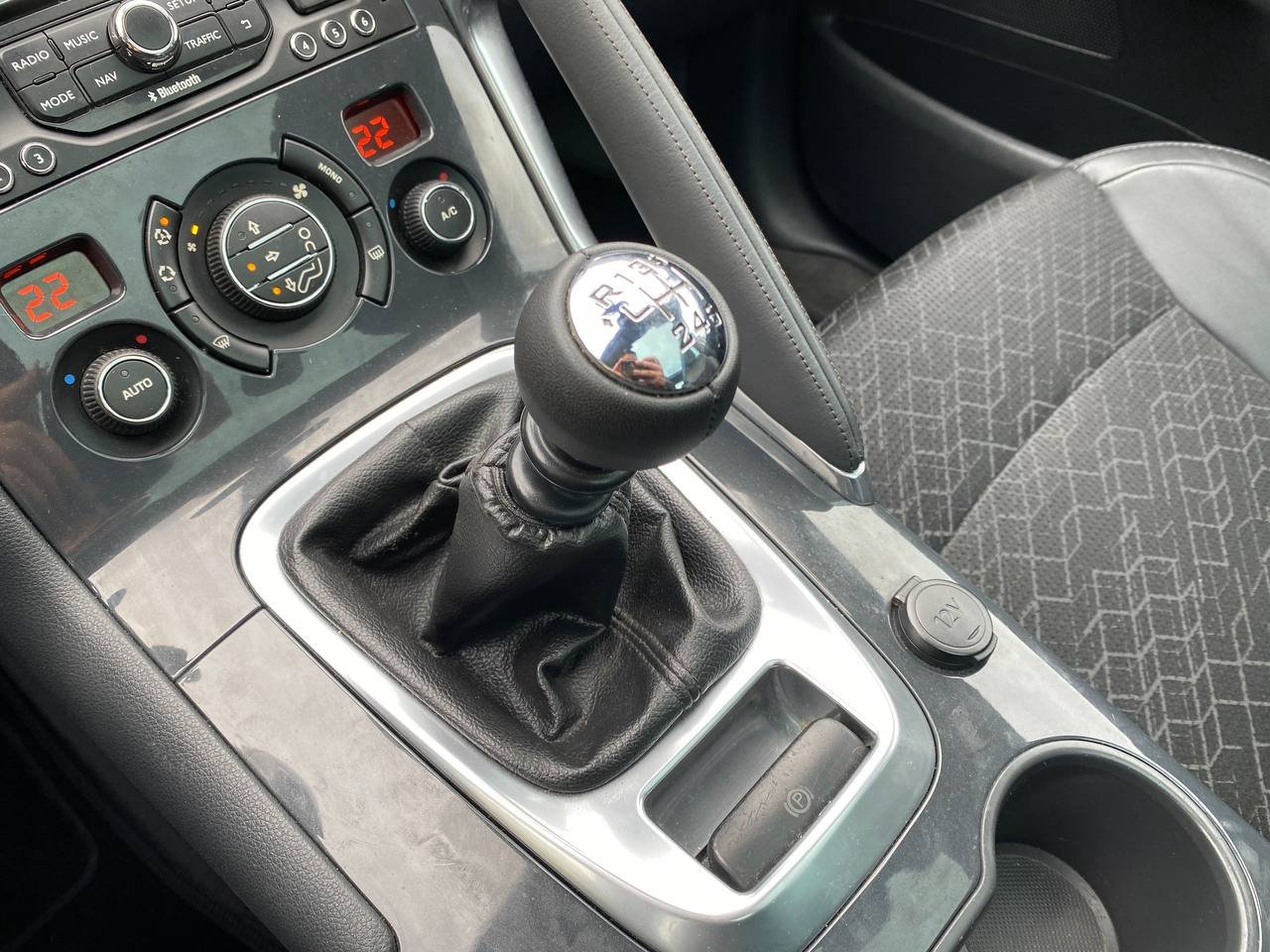 Peugeot 3008 2.0d 2015 - Зображення 18
