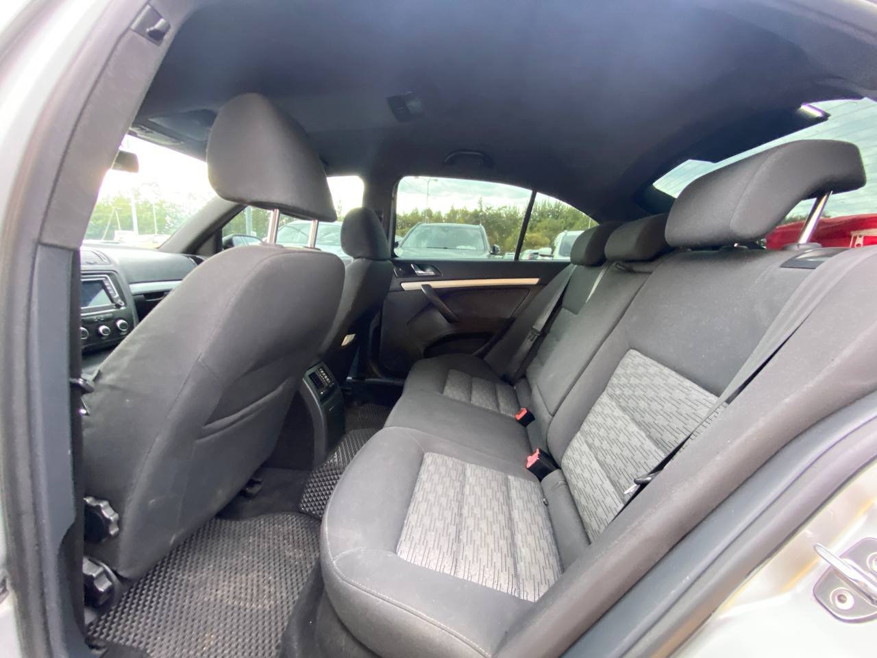 Skoda Octavia 1.6mpi 2007 - Зображення 20