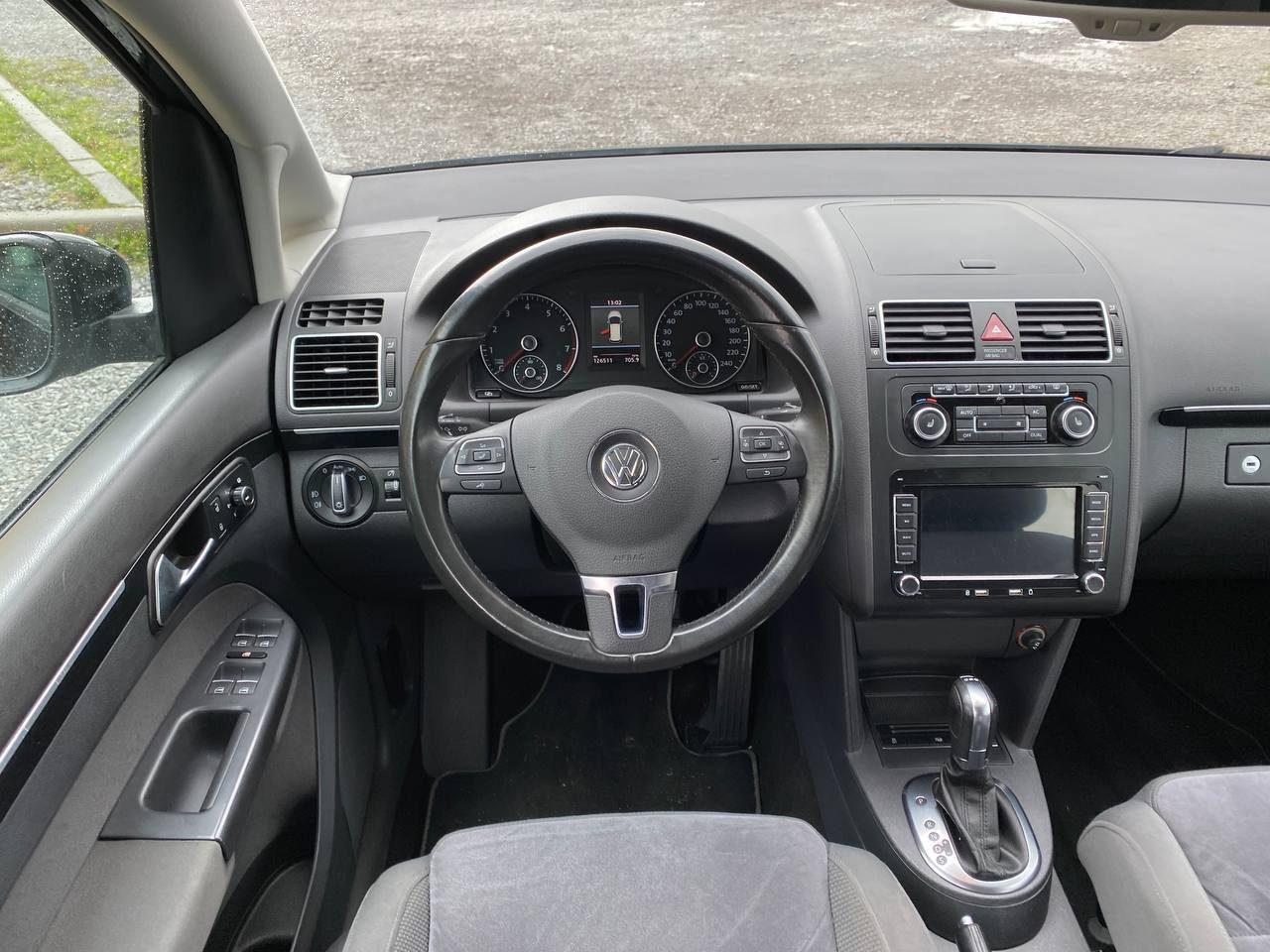 Volkswagen Touran 1.4t 2012 - Зображення 11