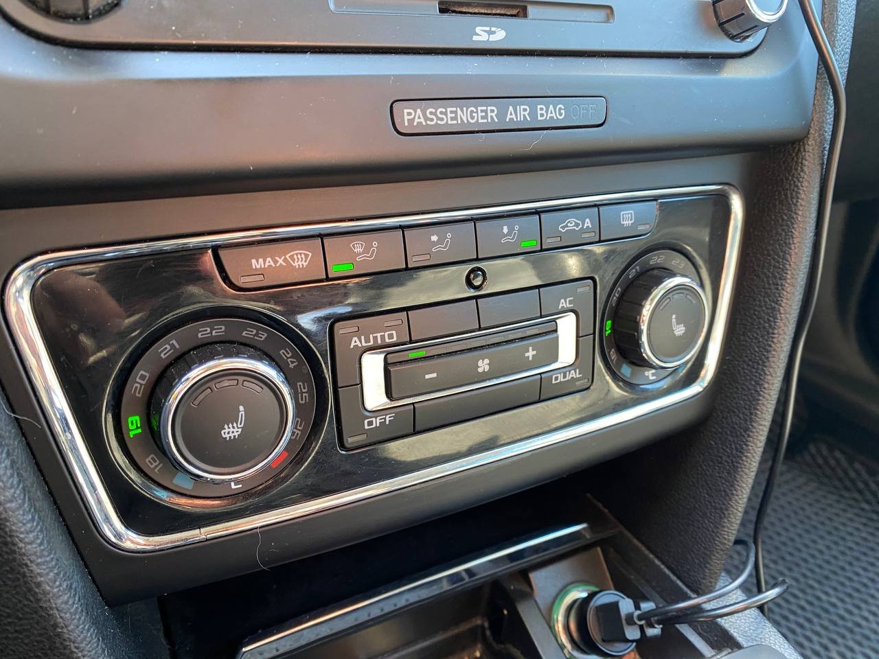 Skoda Superb 2.0tdi 2011 - Зображення 20