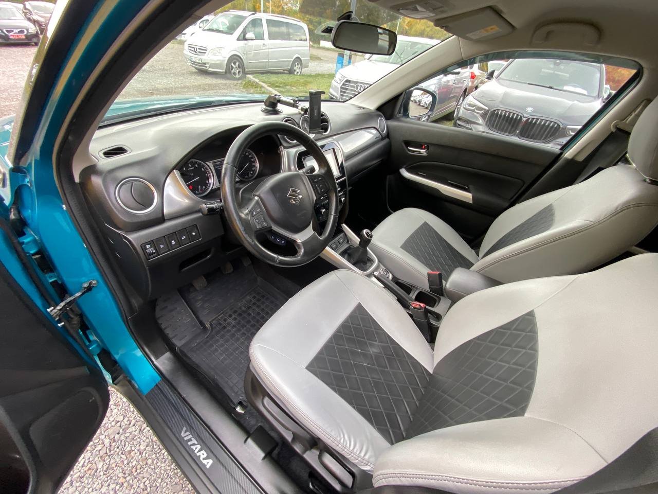 Suzuki Vitara 1.6i 4x4 2016 - Зображення 8
