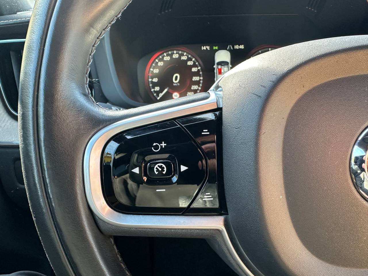 Volvo XC60 2.0d 4x4 2019 - Зображення 15