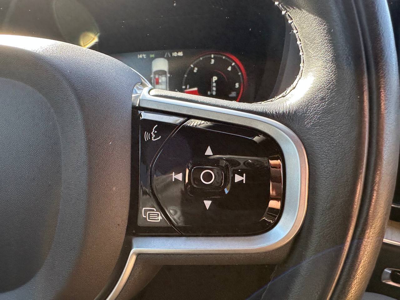 Volvo XC60 2.0d 4x4 2019 - Зображення 16
