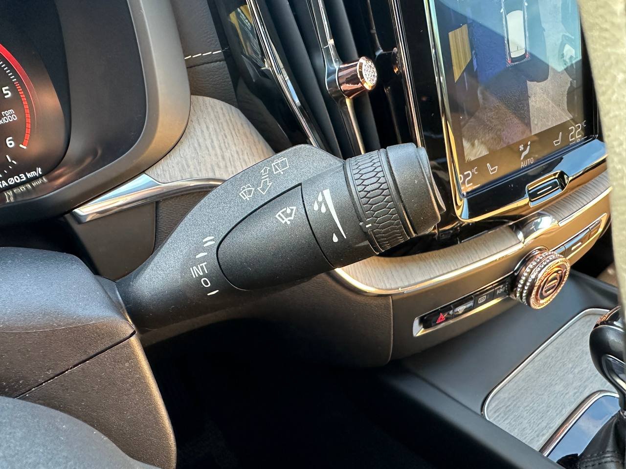 Volvo XC60 2.0d 4x4 2019 - Зображення 18
